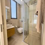 Malberry Park 102 - Modern With Shared Heated Pool, Sauna, Gym, Jacuzzi 아파트