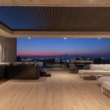 Malberry Park 102 - Modern With Shared Heated Pool, Sauna, Gym, Jacuzzi