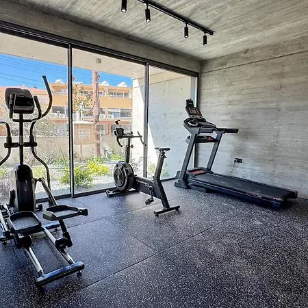 Malberry Park 102 - Modern With Shared Heated Pool, Sauna, Gym, Jacuzzi Paphos