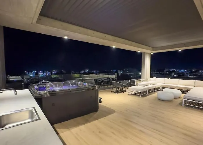 Lejlighed Malberry Park 102 - Modern With Shared Heated Pool, Sauna, Gym, Jacuzzi *