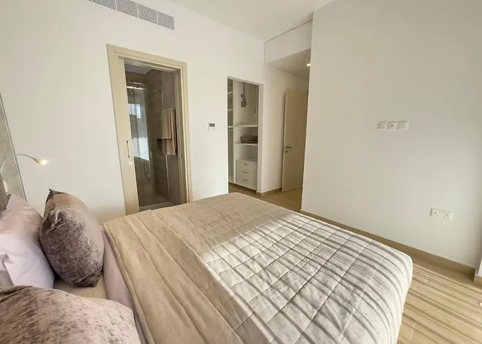 Lejlighed Malberry Park 102 - Modern With Shared Heated Pool, Sauna, Gym, Jacuzzi