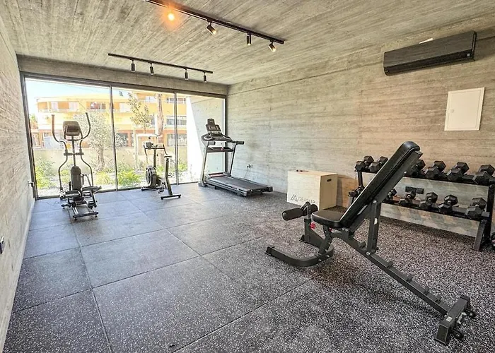 Daire Malberry Park 102 - Modern With Shared Heated Pool, Sauna, Gym, Jacuzzi *